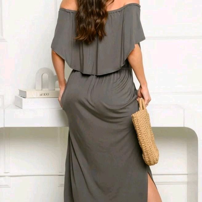 Arlene off the shoulder Maxi Dress $10.00 - Goldie B & Co Boutique