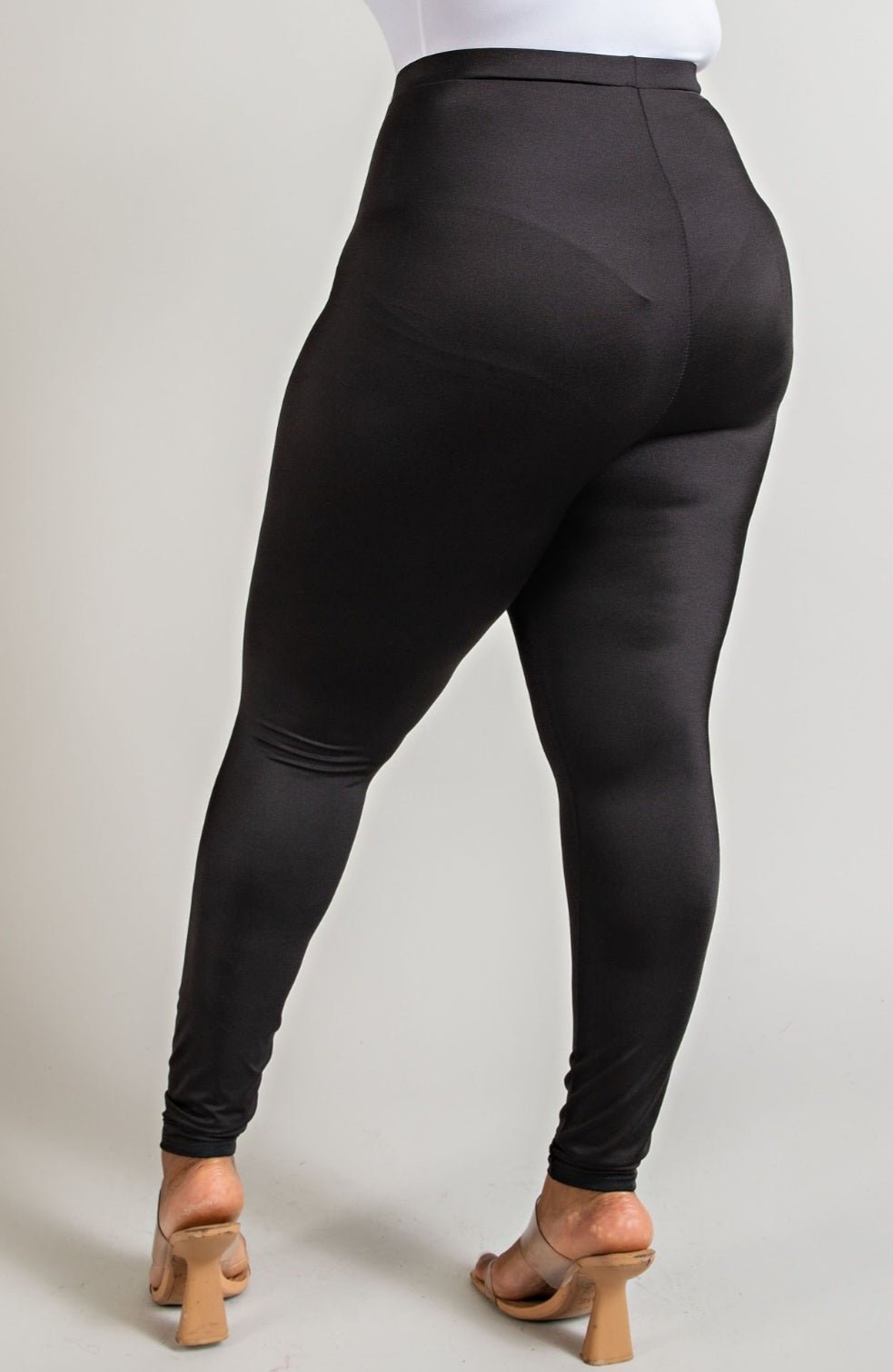 Curvy Girl Leggings $28.00 - Goldie B & Co Boutique
