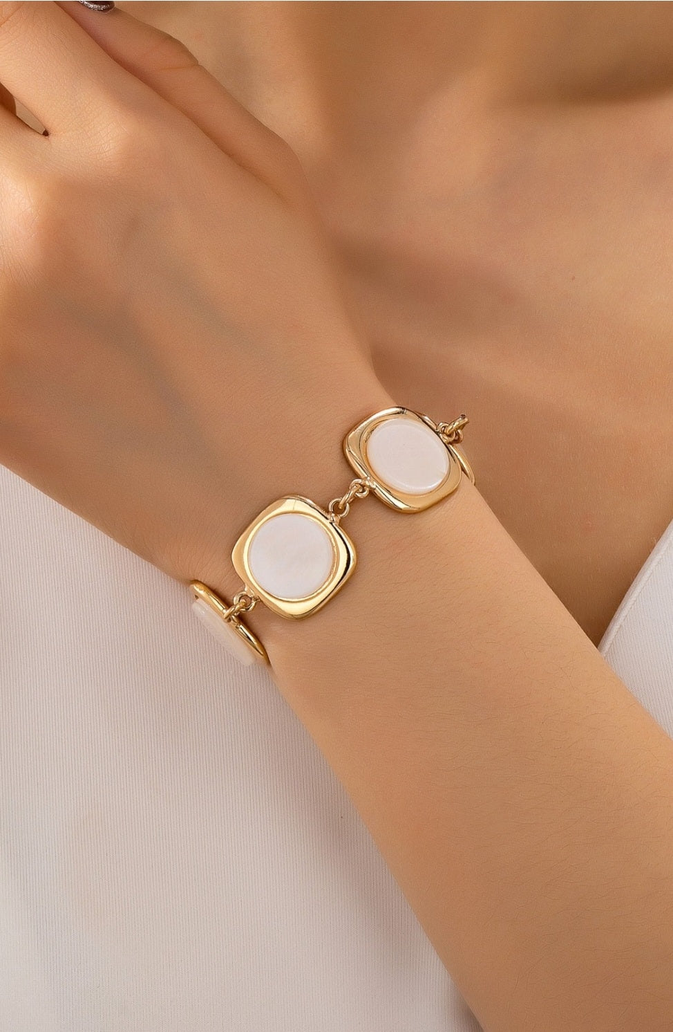 Square Link Pearly inlay Bracelet - Goldie B & Co Boutique  
