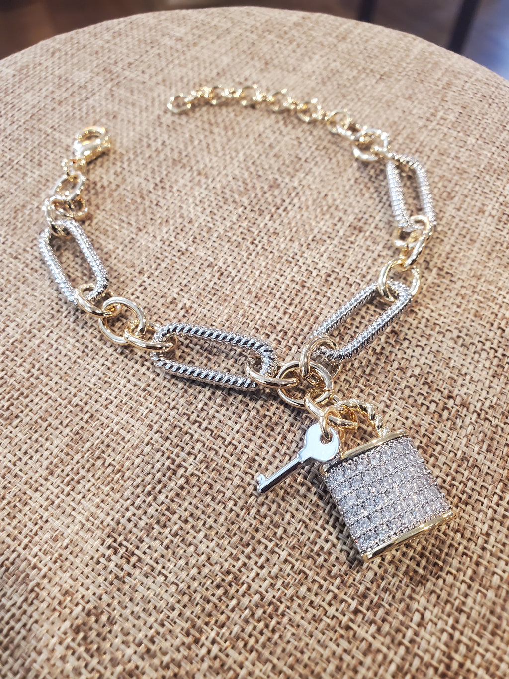 Lock & Key Bracelet - Goldie B & Co Boutique
