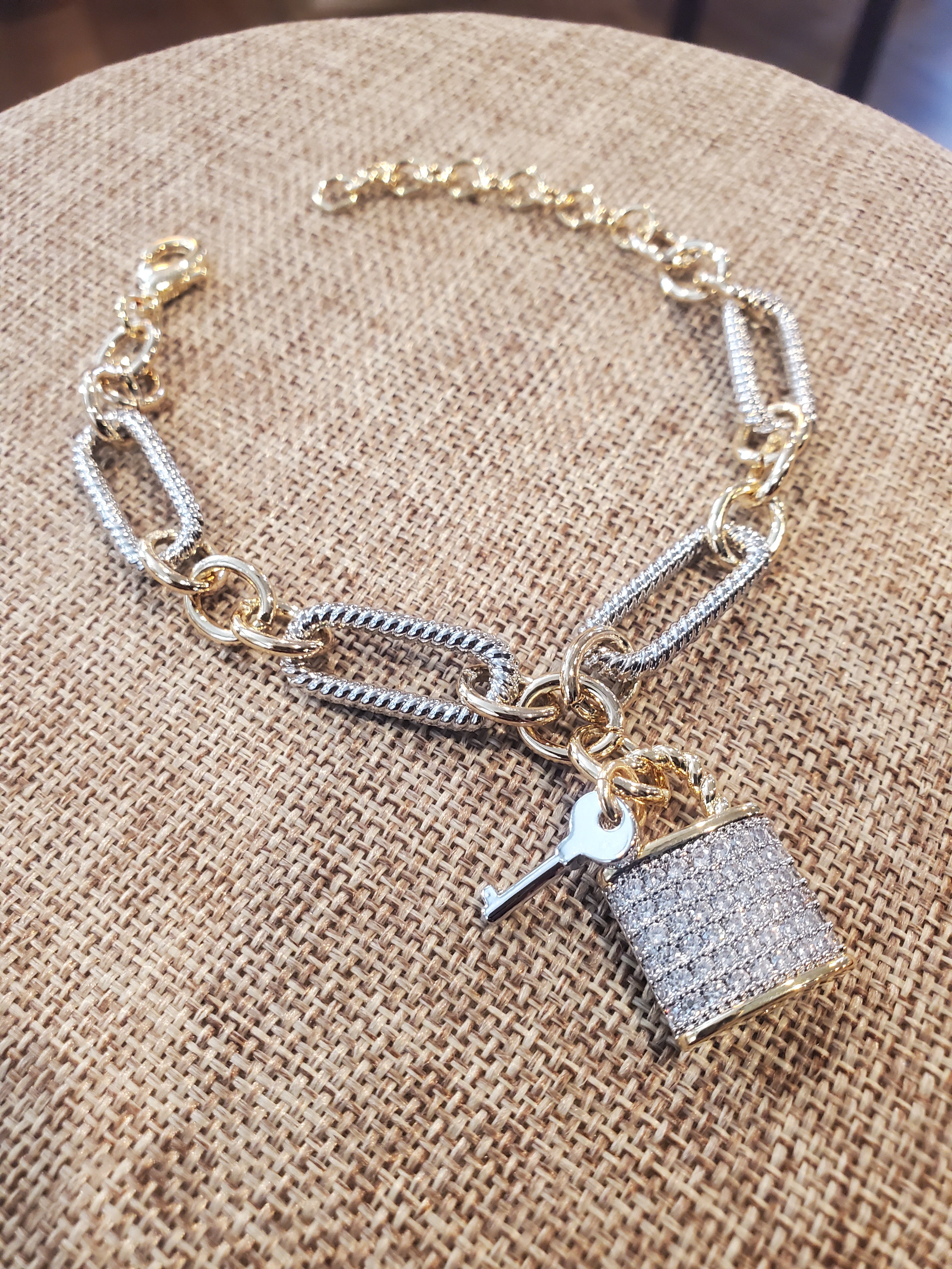 Lock & Key Bracelet - Goldie B & Co Boutique