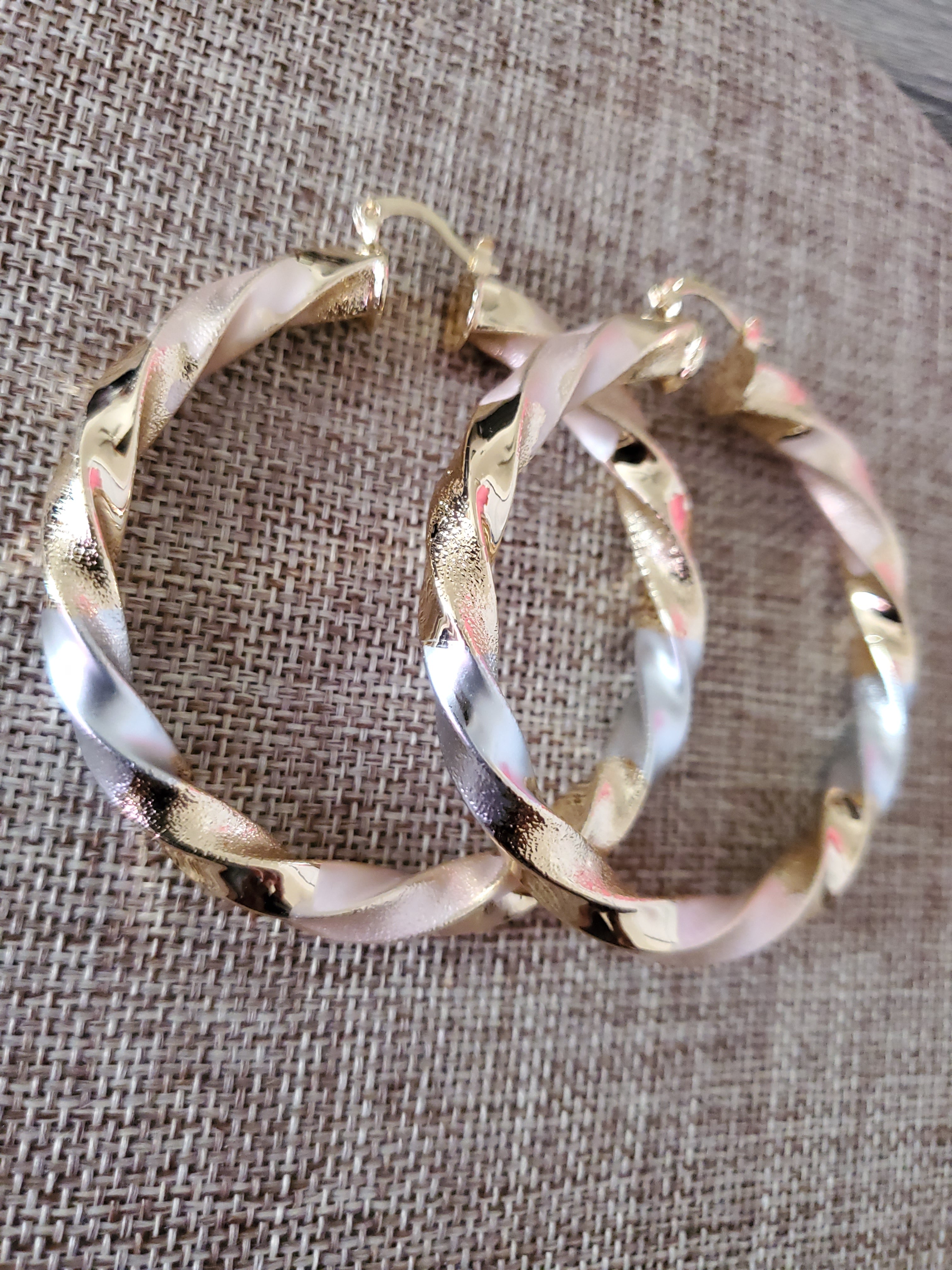 Tri-Color Hoops