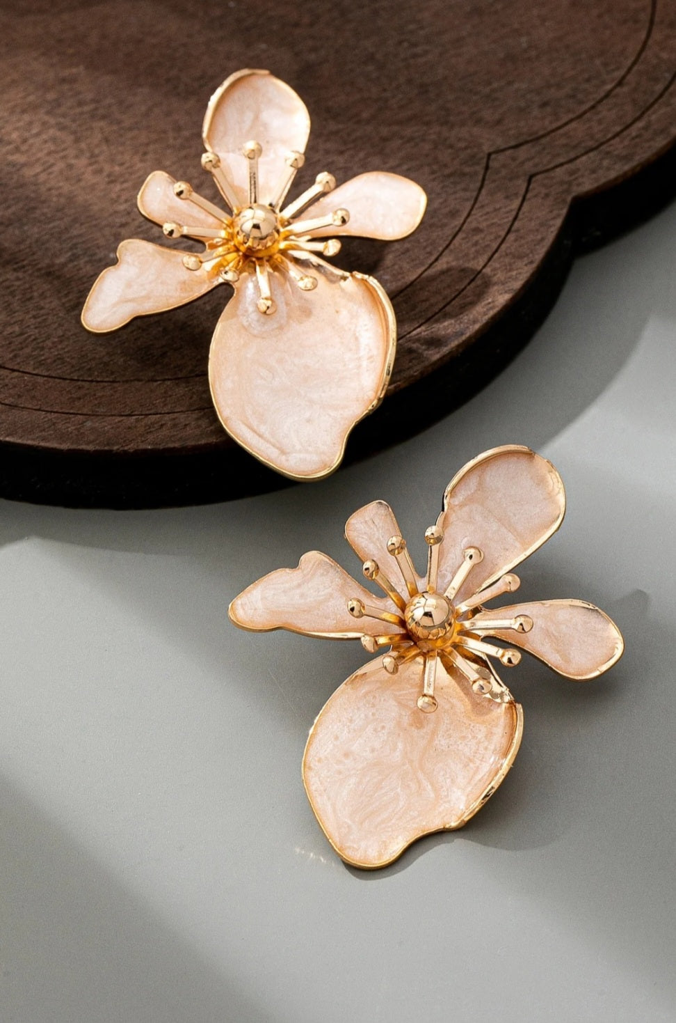 Epoxy Flower Stud Earrings - Goldie B & Co Boutique  