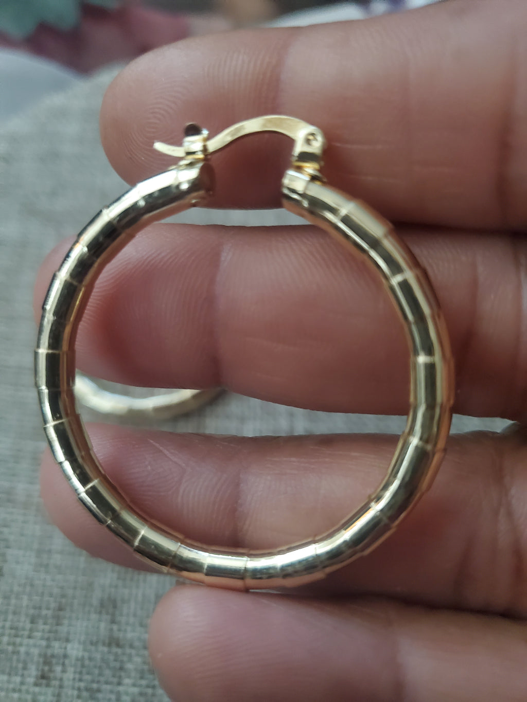 Suzanna Hoop Earrings - Goldie B & Co Boutique