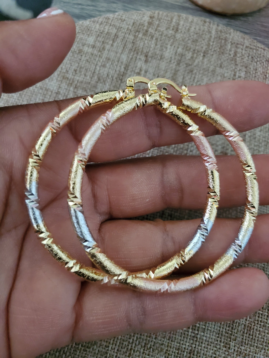 DC Etched Tri-Color Hoops - Goldie B & Co Boutique