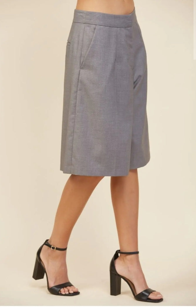 Woven Bermuda Shorts - Goldie B & Co Boutique  