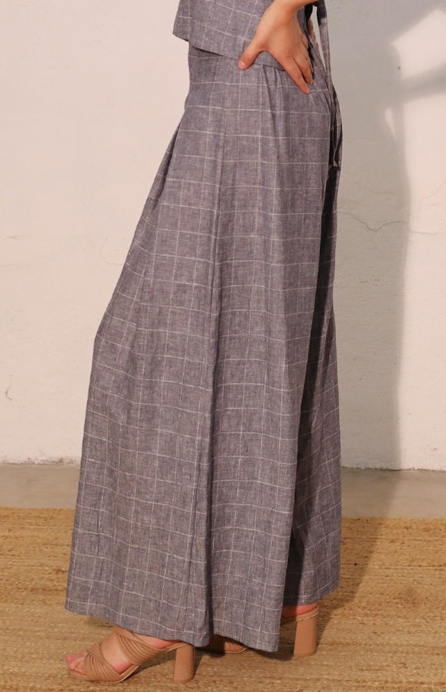 Linen Plaid Wide-leg Pants - Goldie B & Co Boutique  