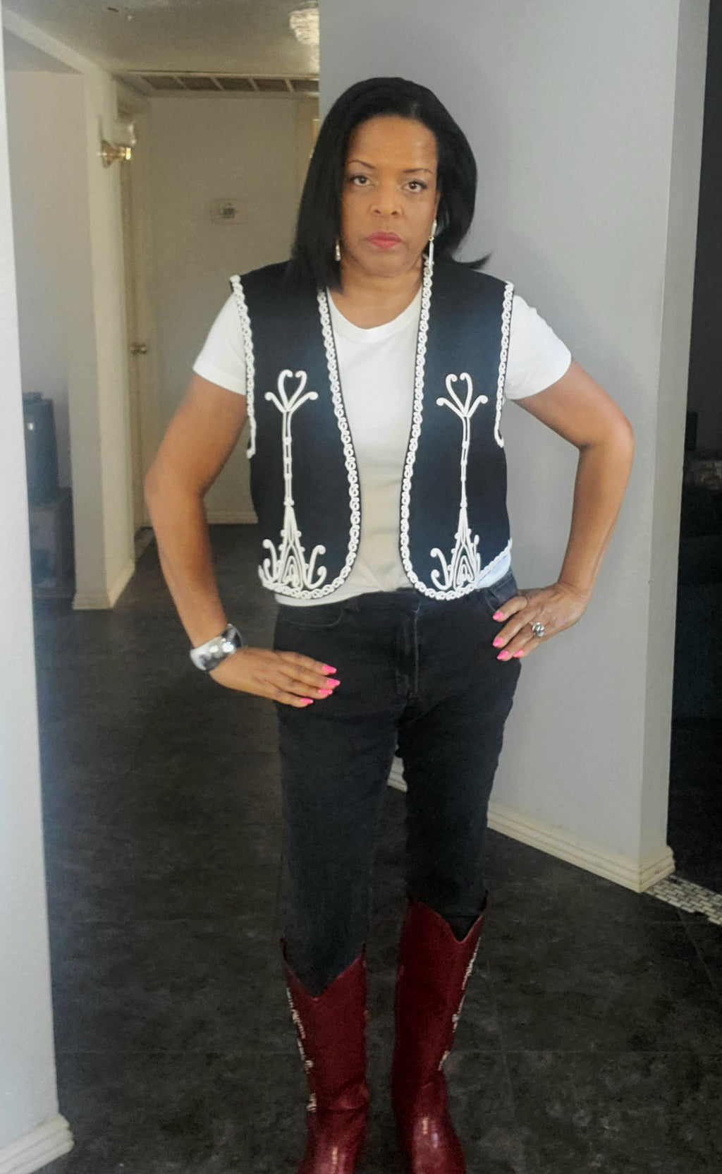 Open front Embroidery Linen Vest - Goldie B & Co Boutique  