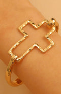 Hammered Cross Bracelet - Goldie B & Co Boutique  